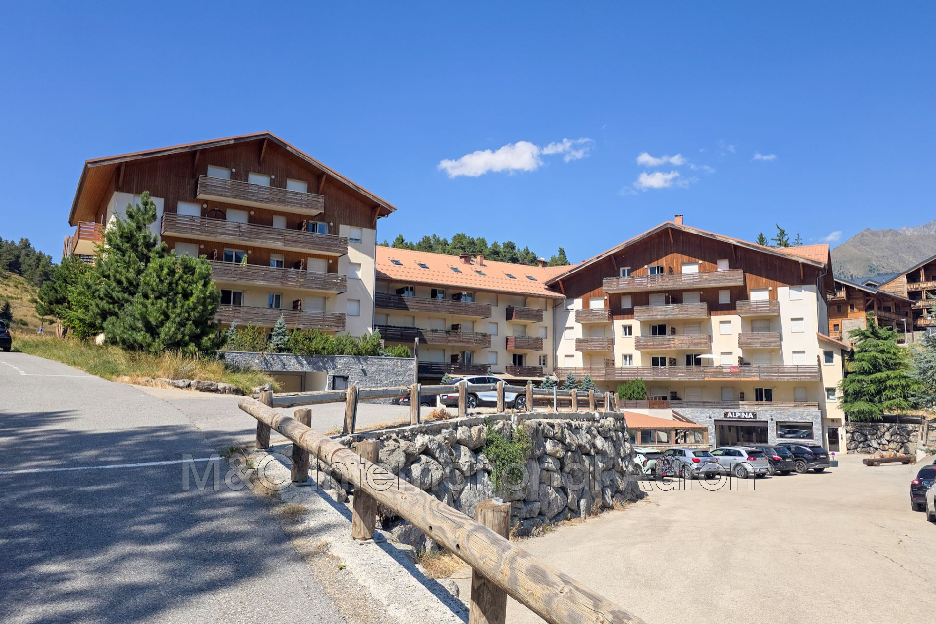 Agence immobilière de M&C International Auron