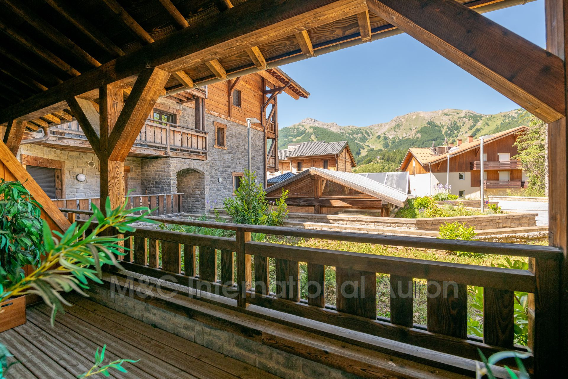 Agence immobilière de M&C International Auron