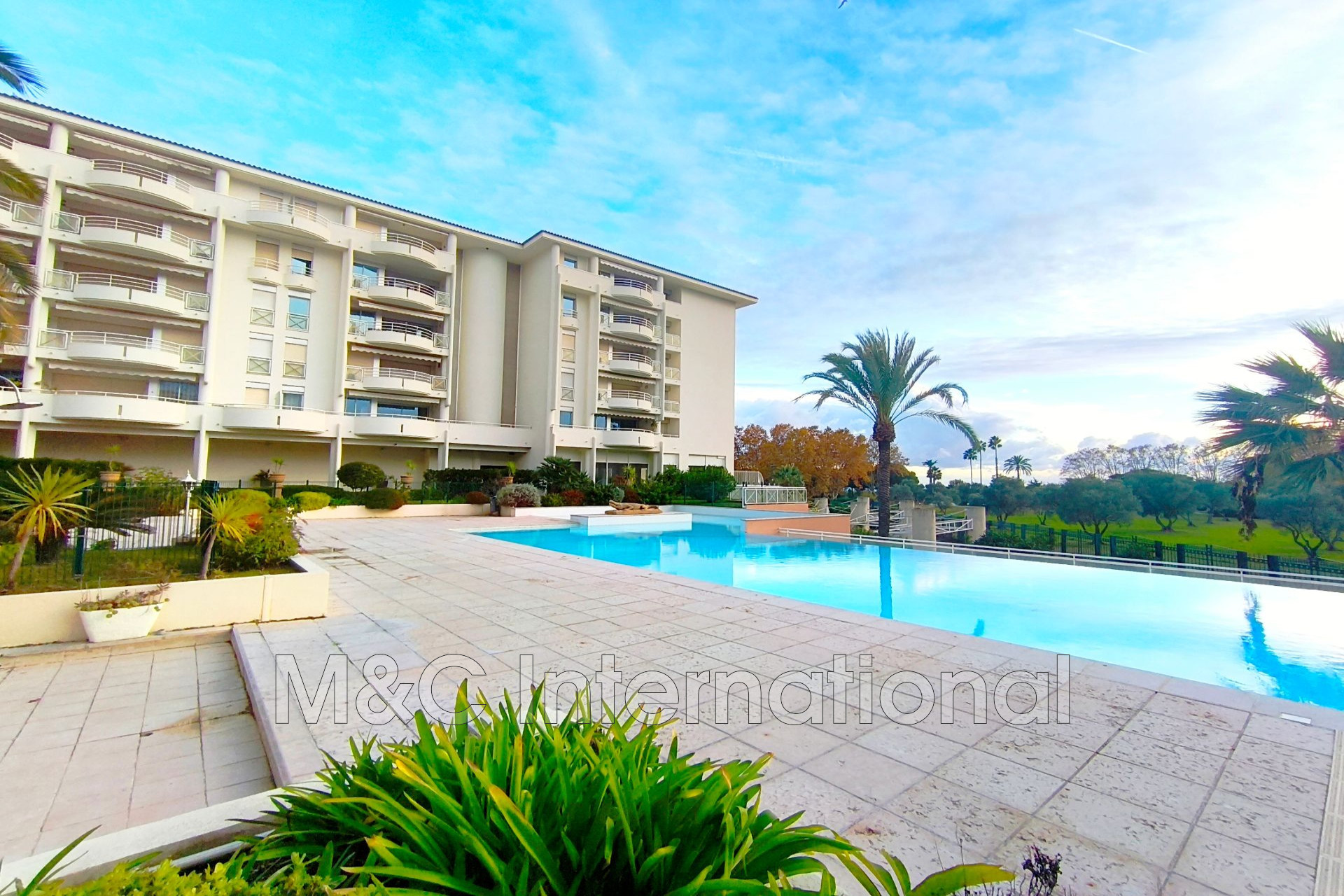 Agence immobilière de M&C International