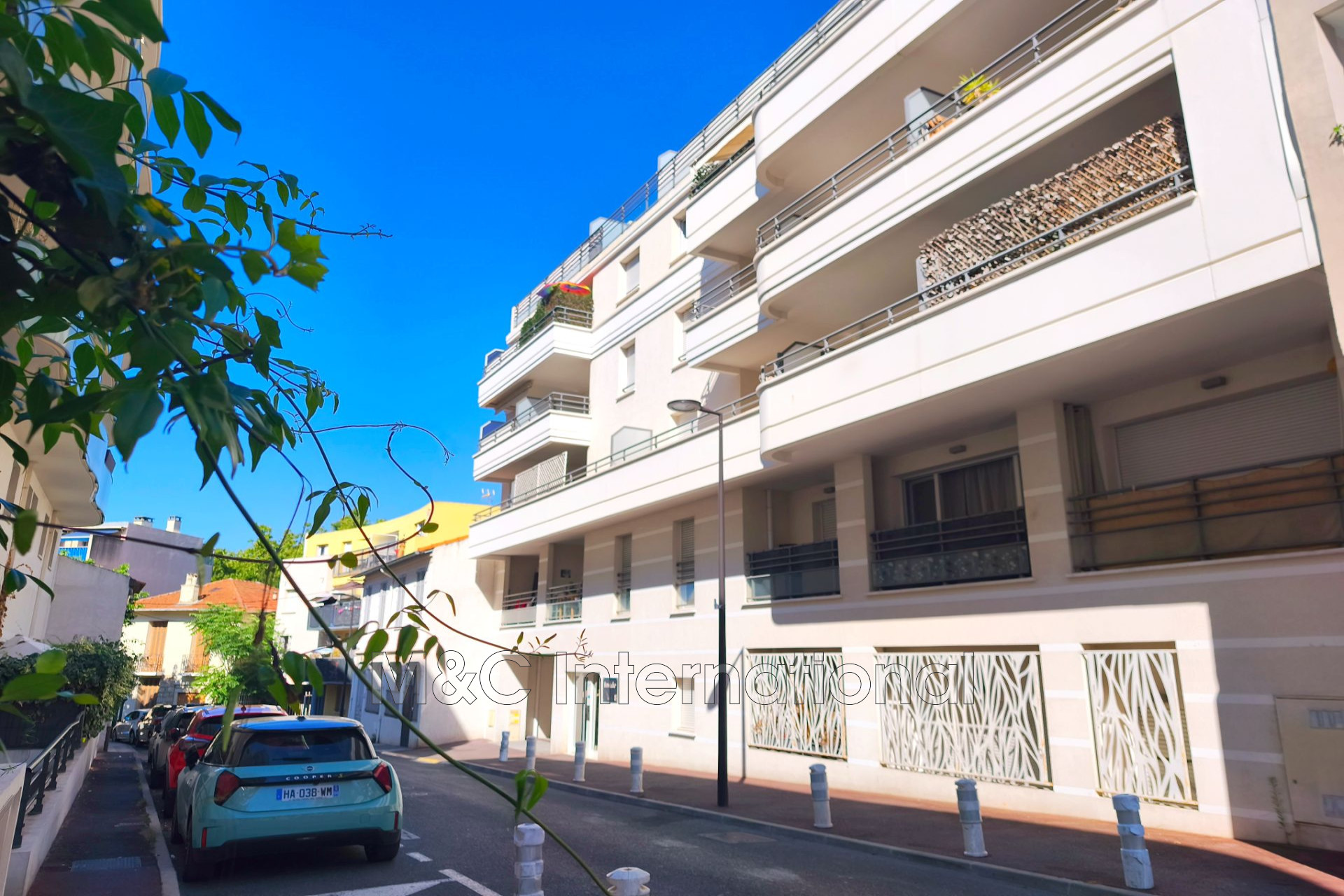 Agence immobilière de M&C International