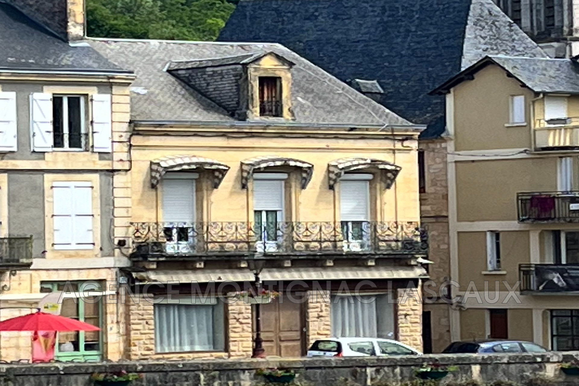 Agence immobilière de AGENCE MONTIGNAC LASCAUX