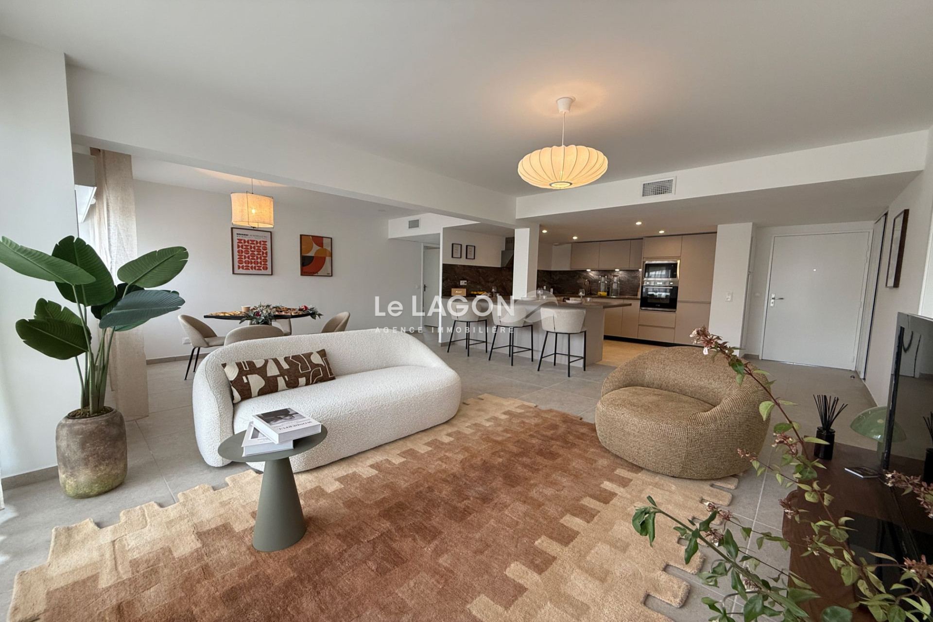 Agence immobilière de LE LAGON IMMOBILIER