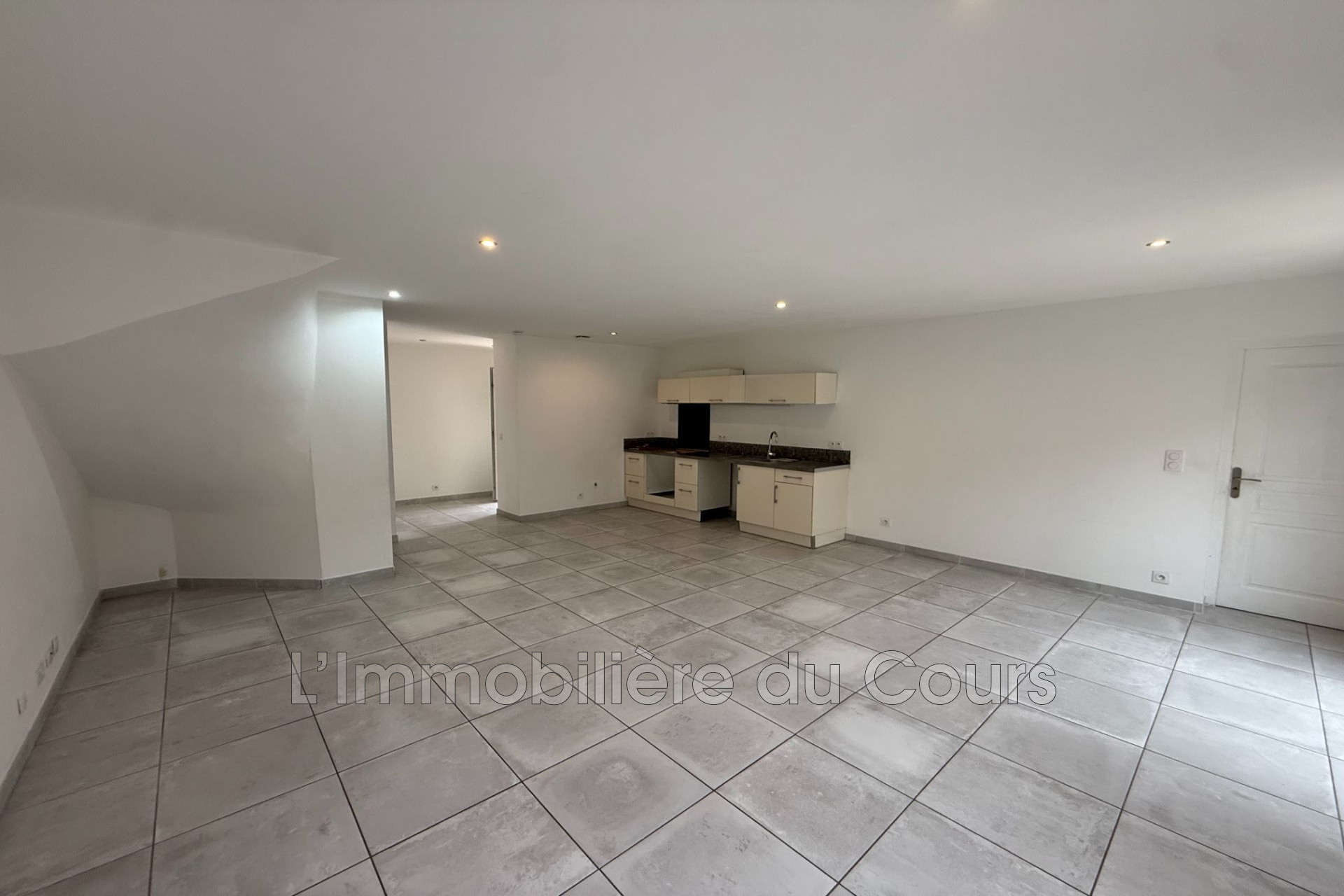 Agence immobilière de L'Immobilière du Cours