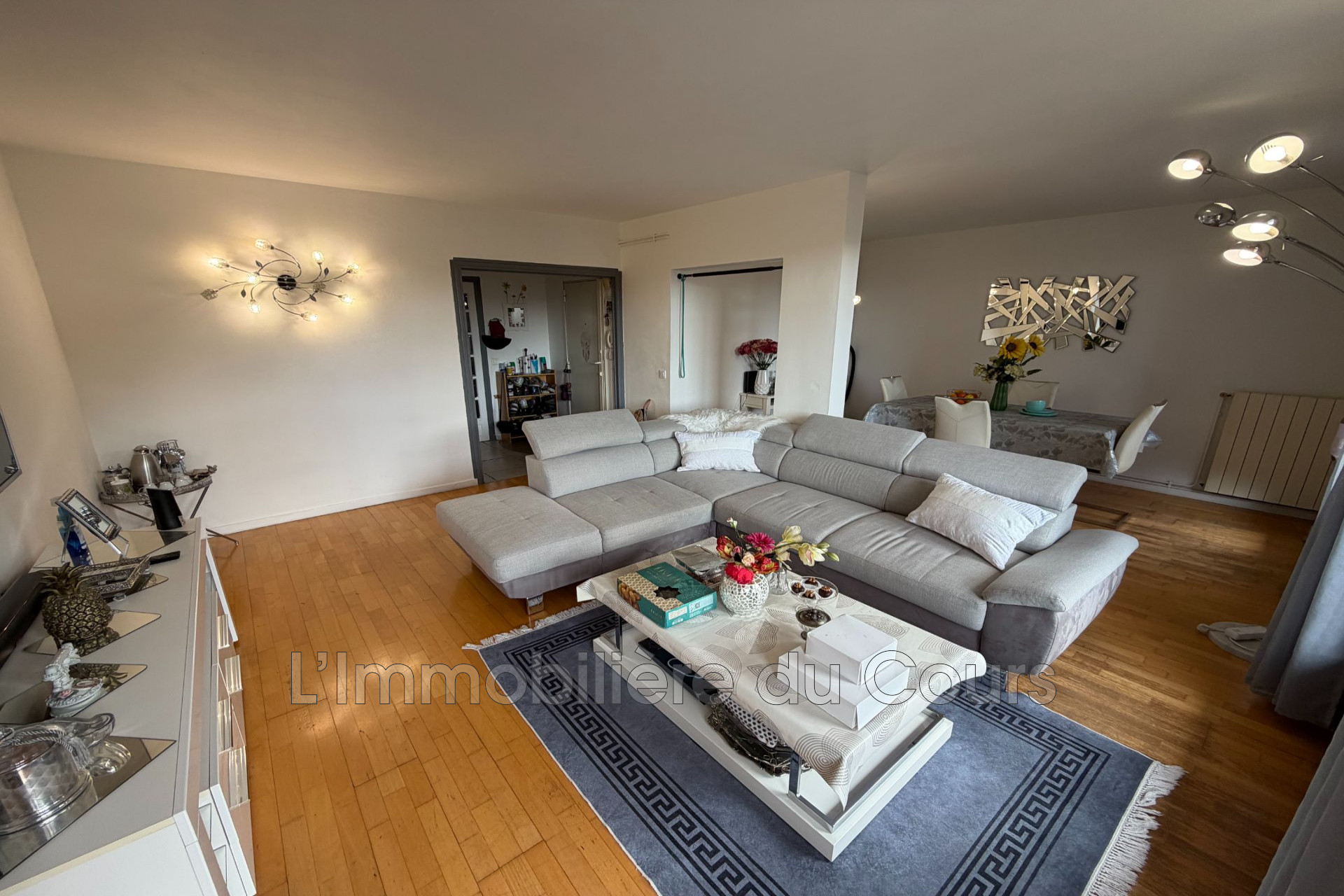 Agence immobilière de L'Immobilière du Cours