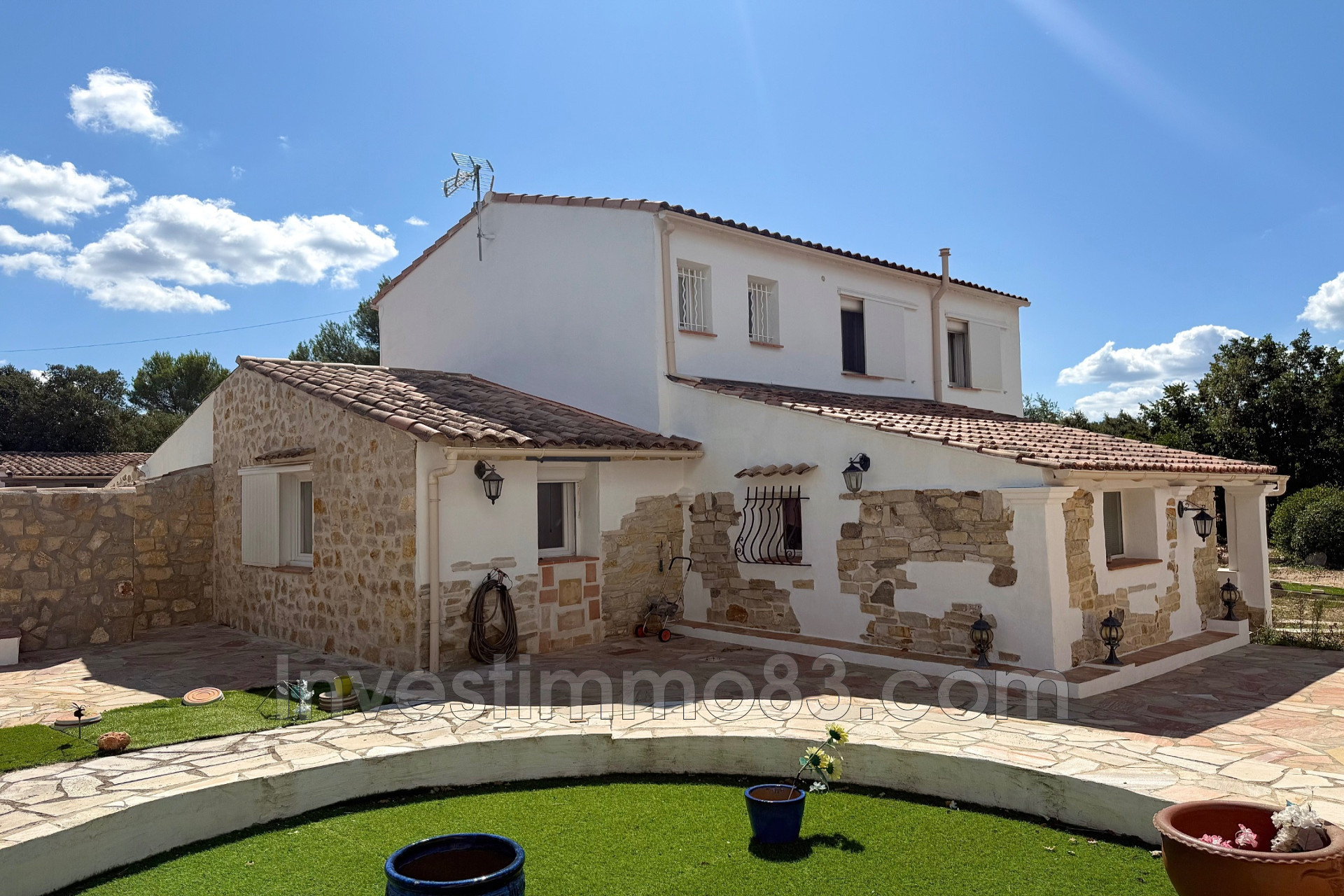 Agence immobilière de Invest Immo 83