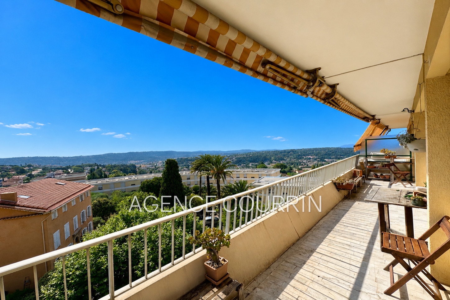 Agence immobilière de Agence Courrin