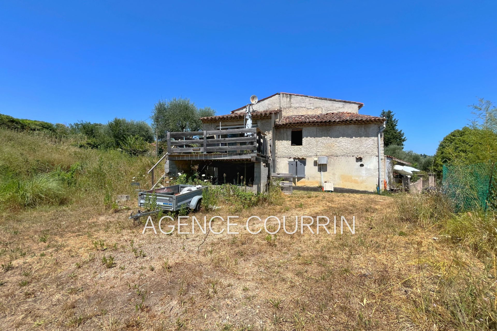 Agence immobilière de Agence Courrin