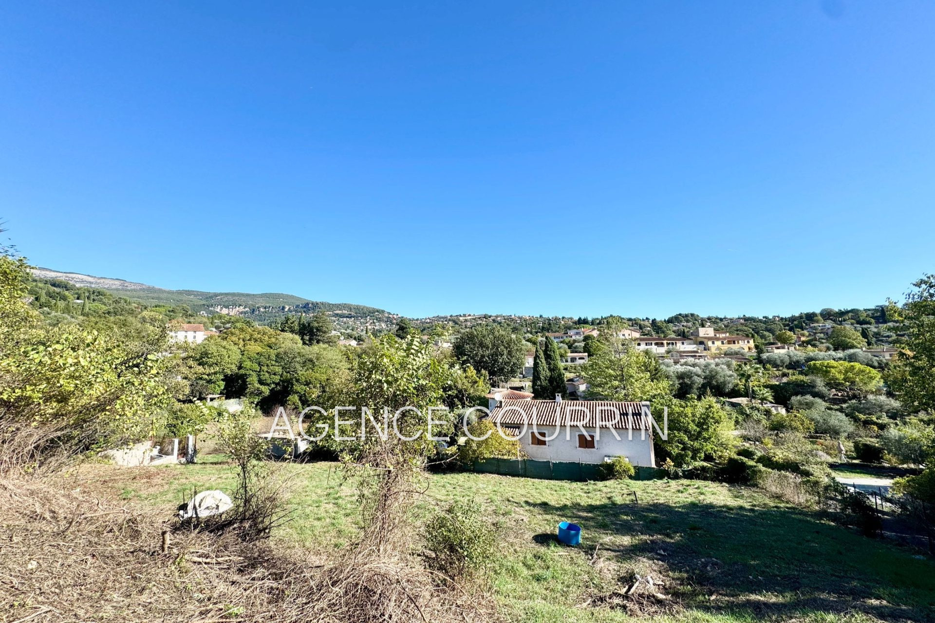 Agence immobilière de Agence Courrin