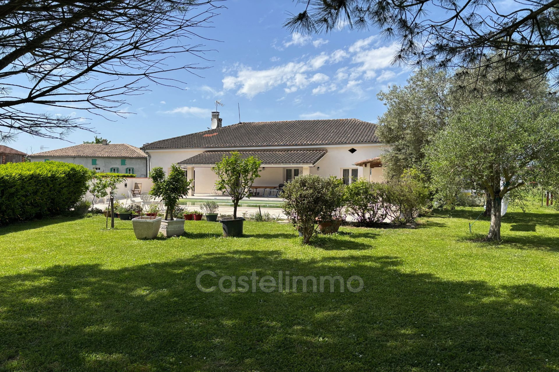 Agence immobilière de Castelimmo