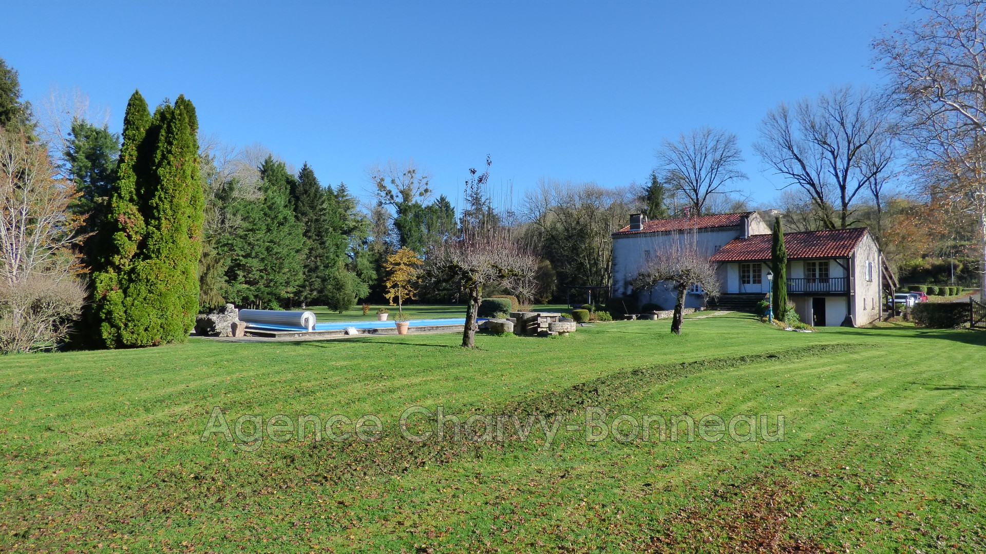 Agence immobilière de Agence Charvy Bonneau