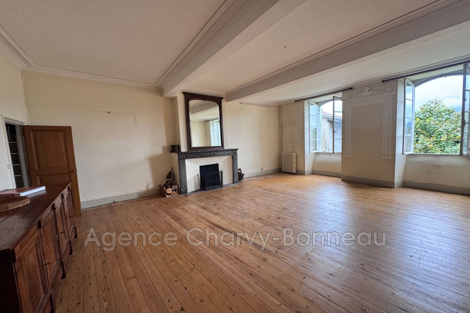 Agence immobilière de Agence Charvy Bonneau