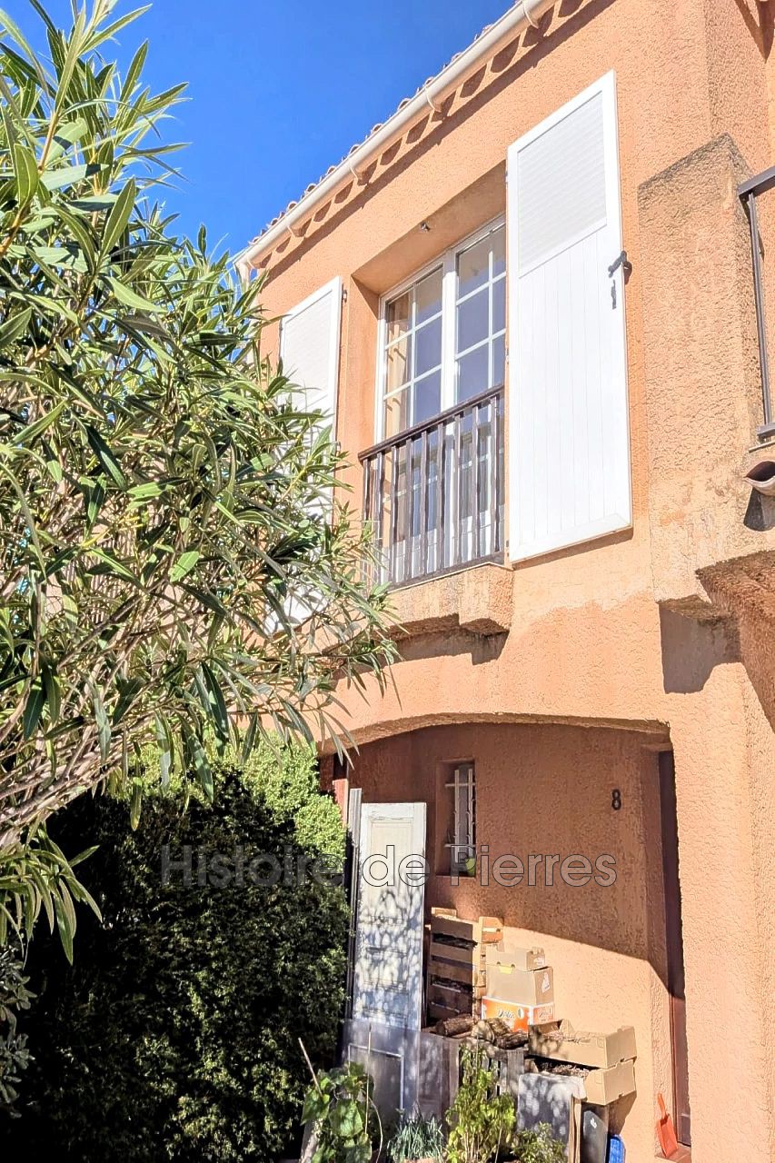 Agence immobilière de Histoire de Pierres