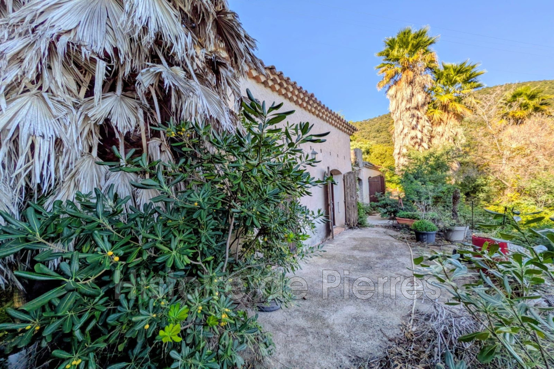 Agence immobilière de Histoire de Pierres