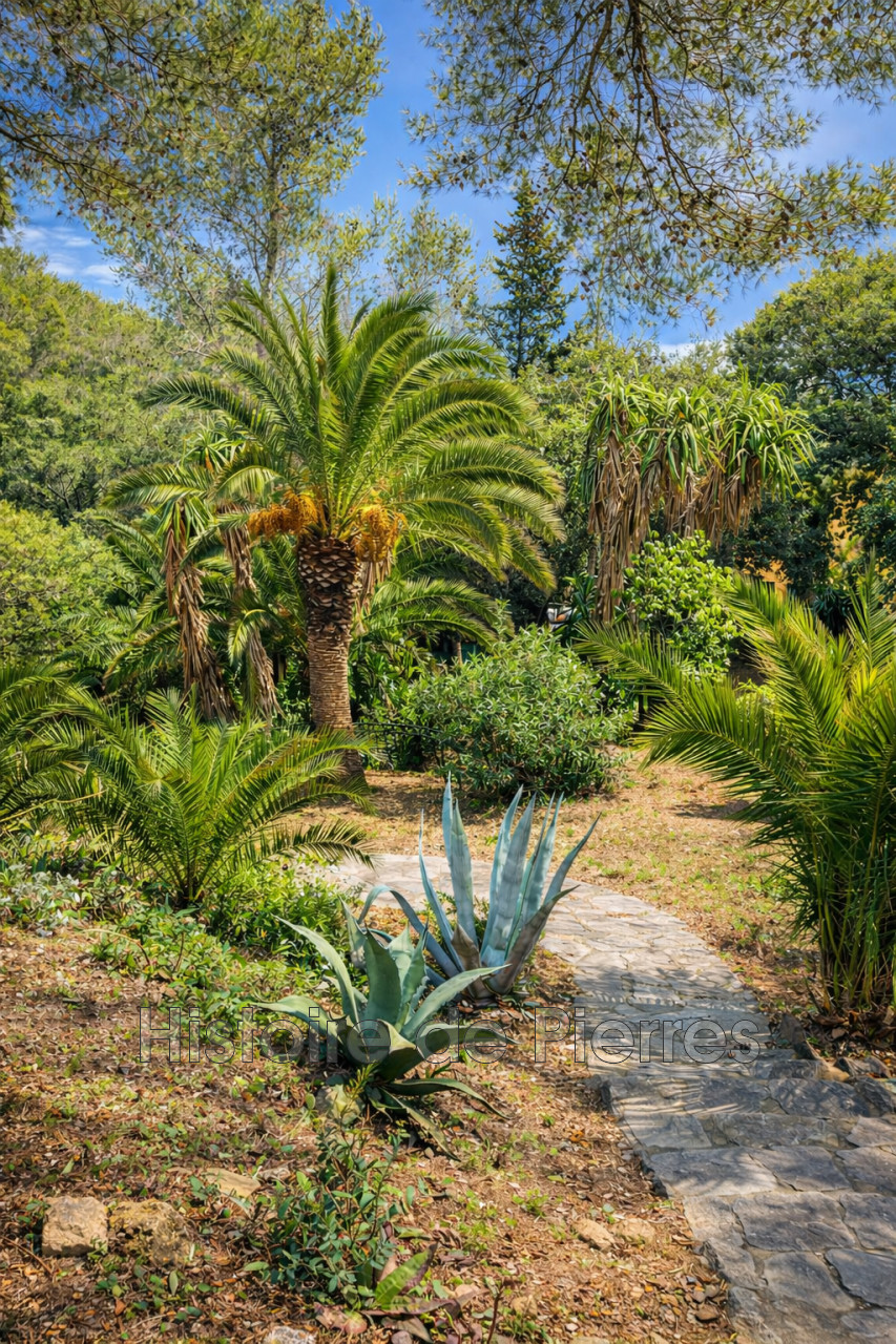 Agence immobilière de Histoire de Pierres