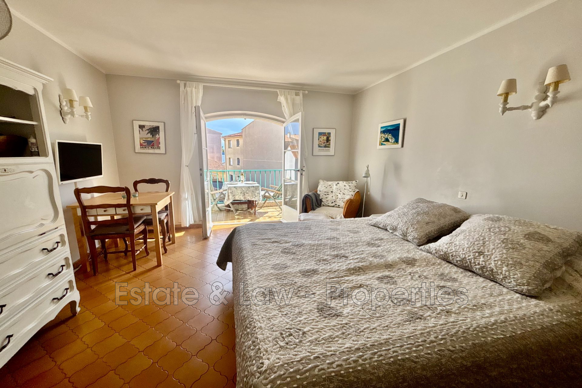 Agence immobilière de Estate & Law - Properties