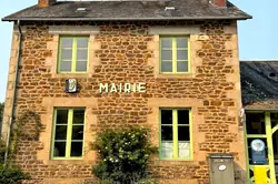 Professionnel  Saint-Léonard-des-Bois  