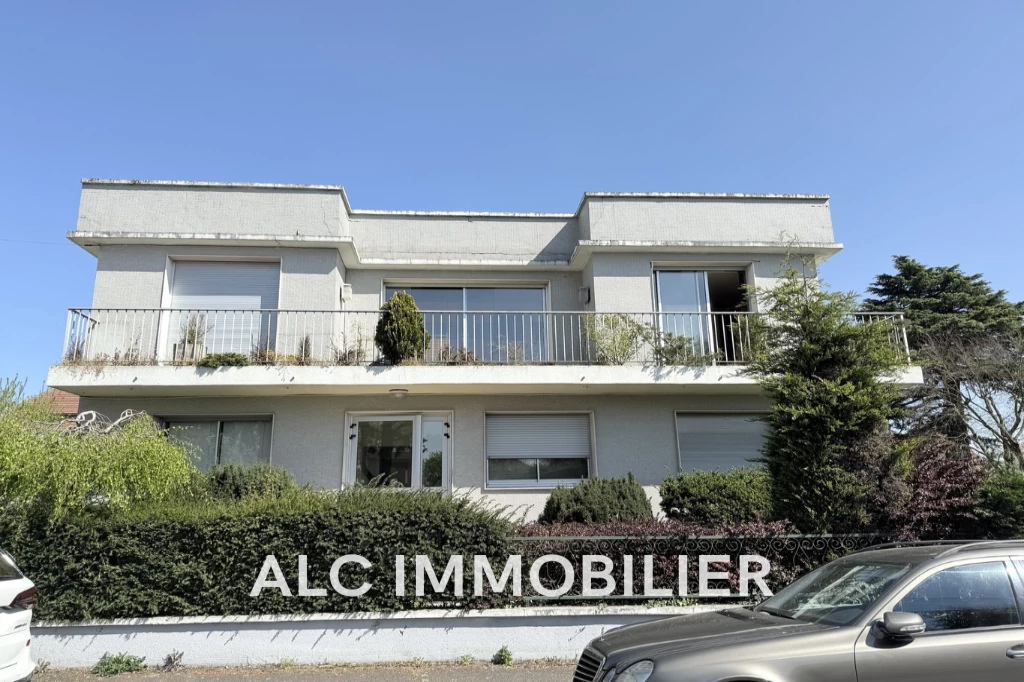 Immeuble 2 pièces 17 m² · à Conflans-Sainte-Honorine · 17 m² · 749 050 €