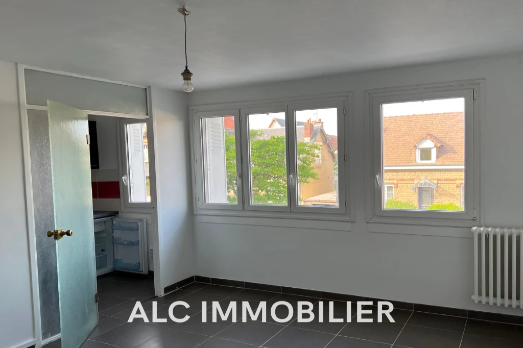 Appartement 1 pièce 17 m² · à Alençon · 17 m² · 32 000 €