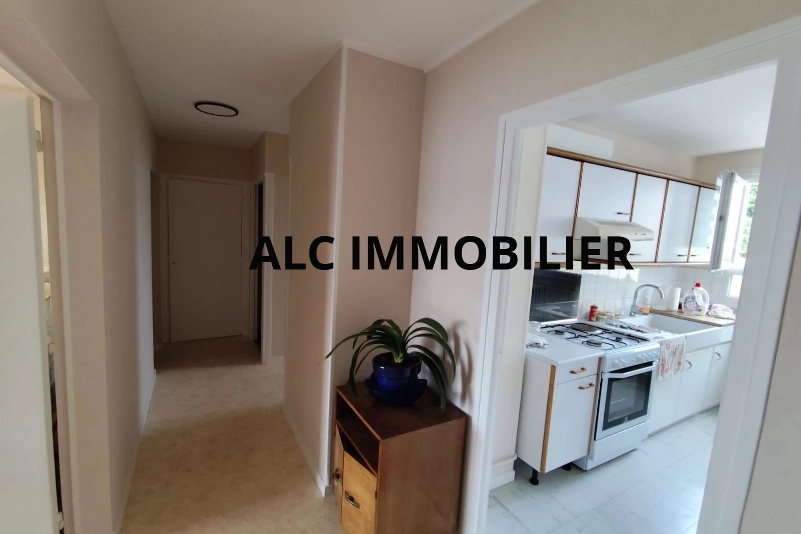 Appartement 4 pièces 27 m² · à Alençon · 27 m² · 51 000 €
