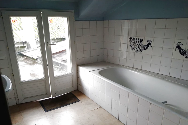 Professionnel immeuble Saint-Pierre-des-Nids  