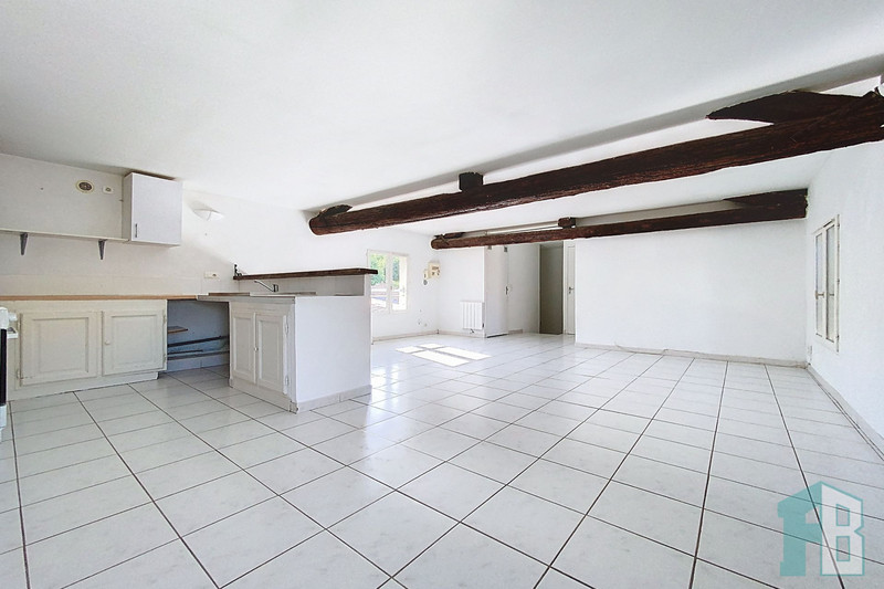 Location appartement Grans  