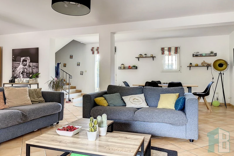 Vente maison Eyguières  