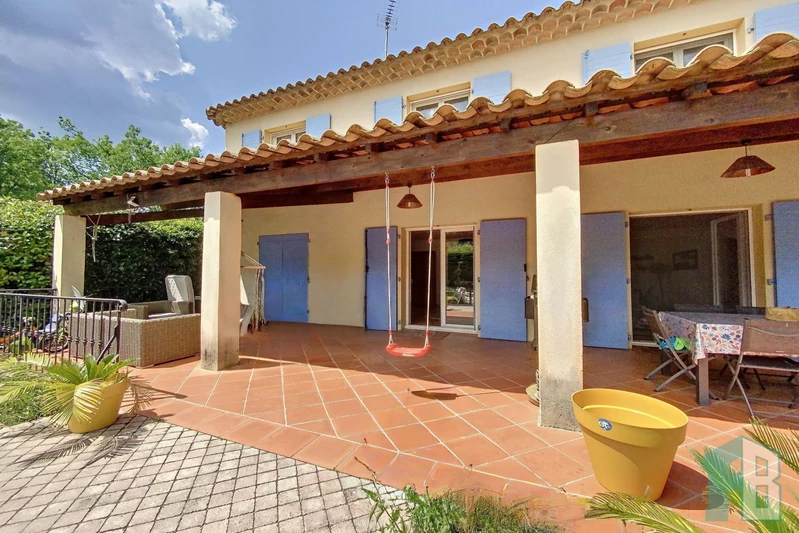 Vente maison Eyguières  