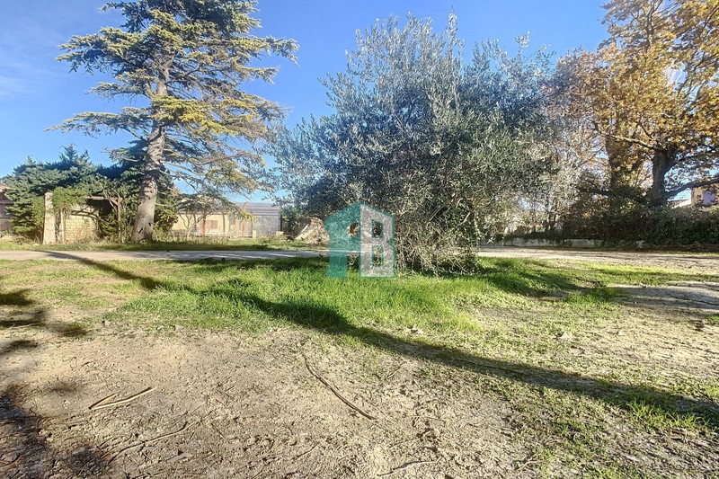 Photo Terrain Eyguières Proche village, achat terrain 383 m²