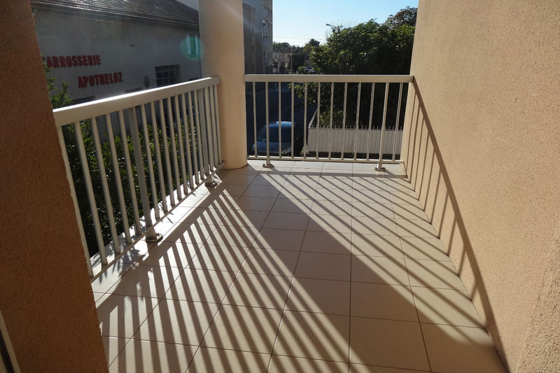 Photo Appartement Carpentras Proche gare, Location appartement 3 pièces 78 m²