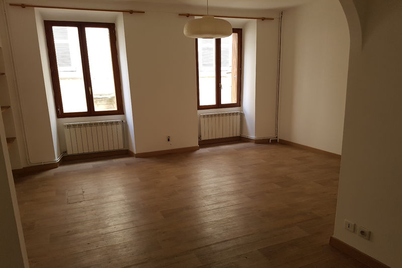 Photo Maison de ville Carpentras Centre-ville, Rentals maison de ville 3 bedroom 97 m²