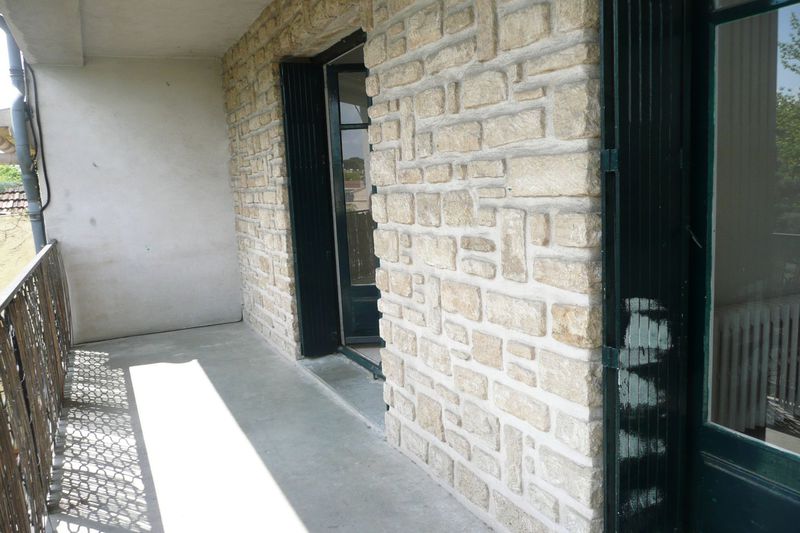 Photo Apartment Carpentras Proche lycee fabre, Rentals apartment 4 rooms 84 m²