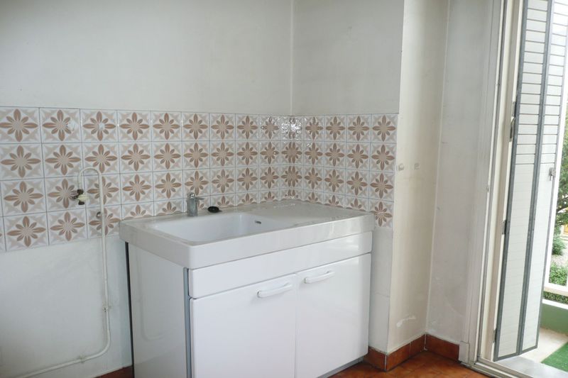 Photo Appartement Carpentras Lycee v hugo, Location appartement 2 pièces 45 m²