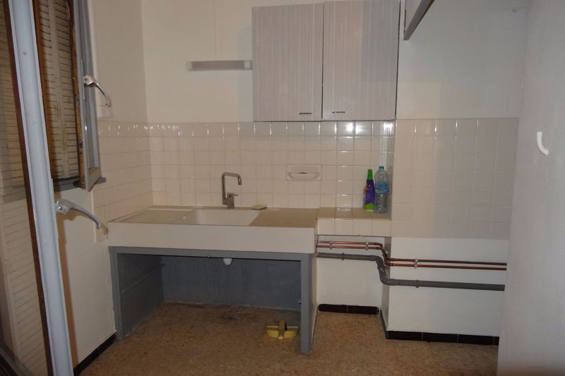 Photo Apartment Avignon Rentals apartment 1 room 20 m²