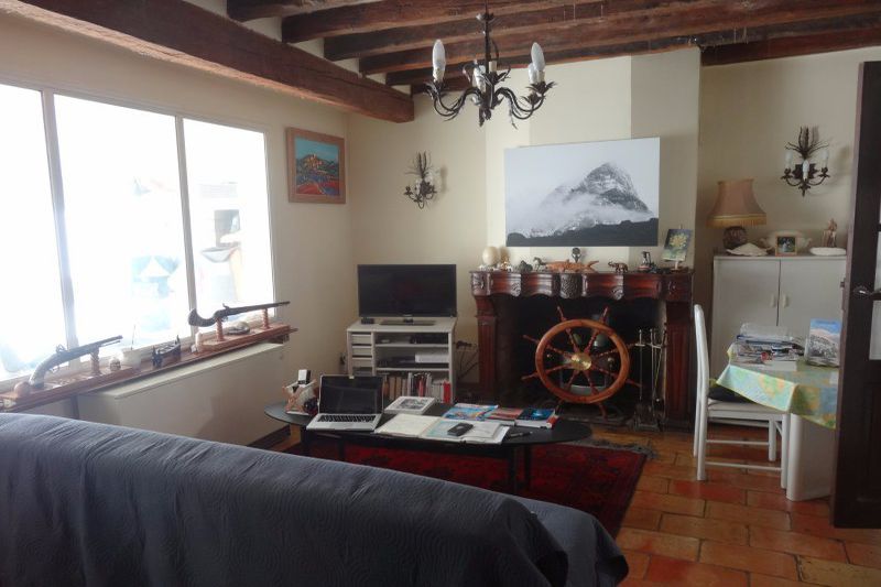 Photo Apartment Sault Rentals apartment 3 rooms 65 m²