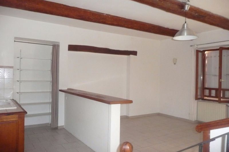 Photo Apartment Sault Rentals apartment 3 rooms 50 m²