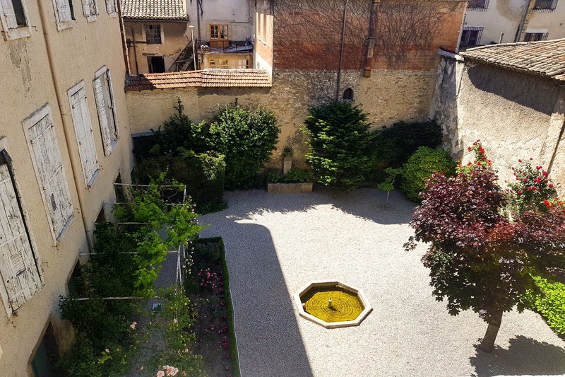 Photo Apartment Carpentras Centre-ville, to buy apartment 2 rooms 25 m²