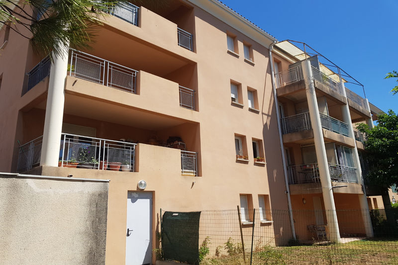 Photo Apartment Carpentras Campagne, to buy apartment 2 rooms 47 m²