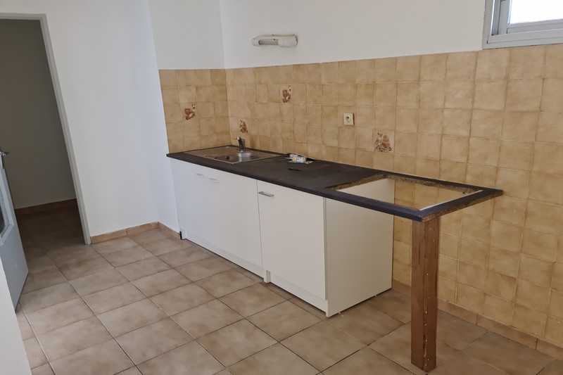 Apartment Carpentras Proche lycee fabre,   to buy apartment  4 rooms   92&nbsp;m&sup2;