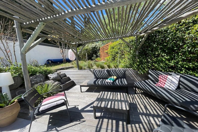 Vente villa contemporaine Saint-Clément-de-Rivière  