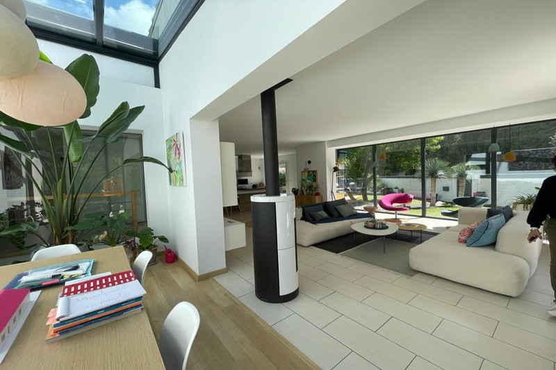 Vente villa contemporaine Saint-Clément-de-Rivière  