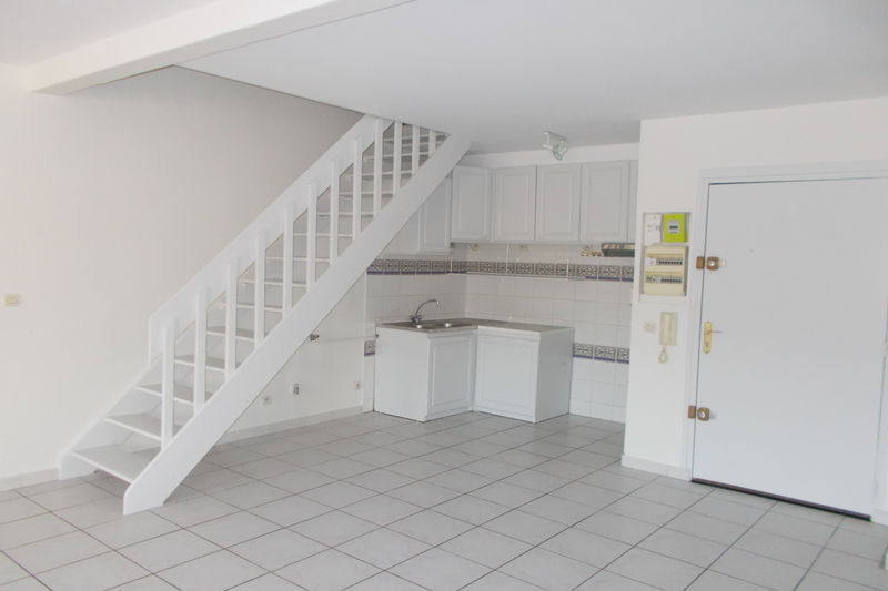 vente Appartement Saint-génis-des-fontaines Les albères Appartement Saint-Génis-des-Fontaines Les albères, Location appartement 79 m²