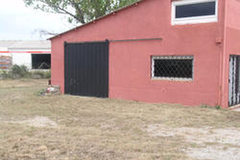 vente Locaux vente local professionnel Céret Local professionnel Céret Professionnel local professionnel 300 m²