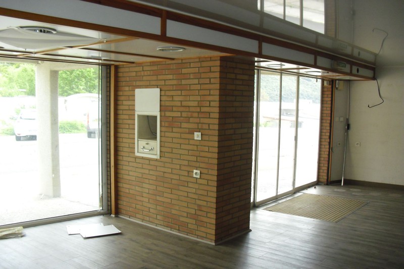 vente Locaux vente local professionnel Amélie-les-bains-palalda Vallespir Local professionnel Amélie-les-Bains-Palalda Vallespir, Professionnel local professionnel 115 m²