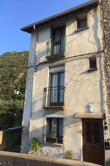 vente maison de village Amélie-les-bains-palalda Centre-ville Maison de village Amélie-les-Bains-Palalda Centre-ville, achat maison de village 3 chambres 60 m²