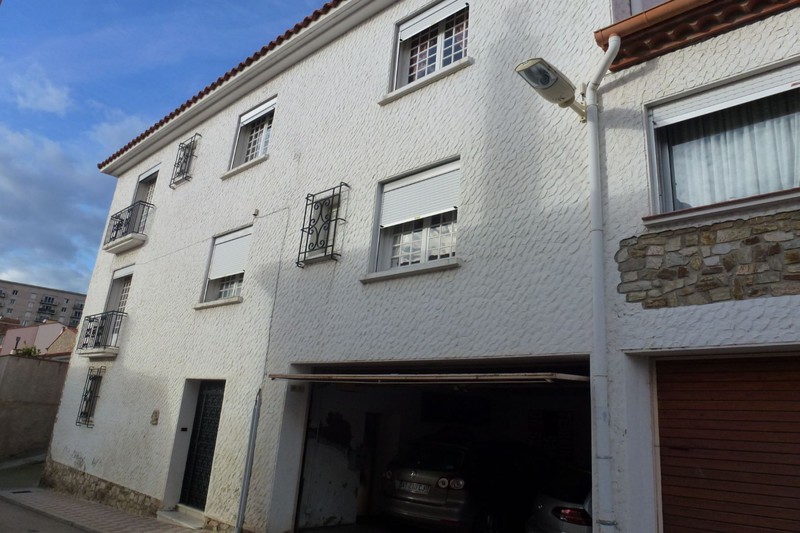 vente maison de ville Le perthus Vallespir Maison de ville Le Perthus Vallespir, achat maison de ville 4 chambres 181 m²