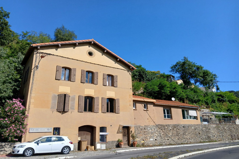 Maison en pierre Arles-sur-Tech Vallespir,   achat maison en pierre  4 chambres   143&nbsp;m&sup2;