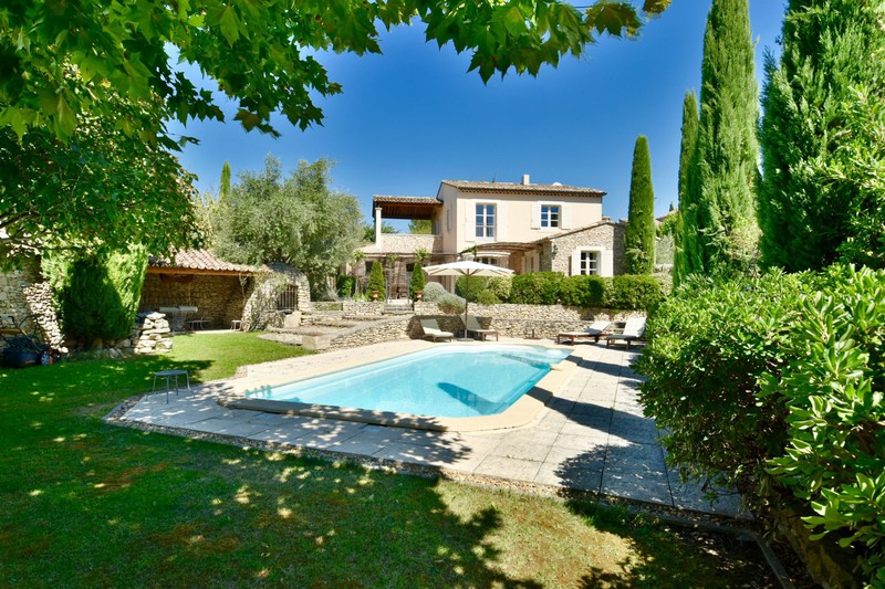 Vente maison de village Cabrières-d'Avignon Vente maison de village Cabrières-d'Avignon Maison de village Cabrières-d'Avignon Luberon, achat maison de village 4 chambres 200 m²