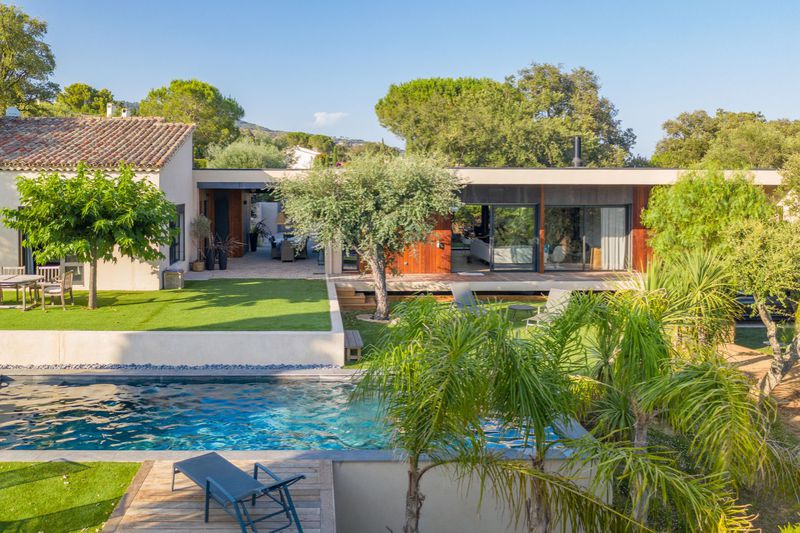 Vente villa Grimaud Vente villa Grimaud Villa Grimaud Golfe de st tropez, achat villa 6 chambres 290 m²