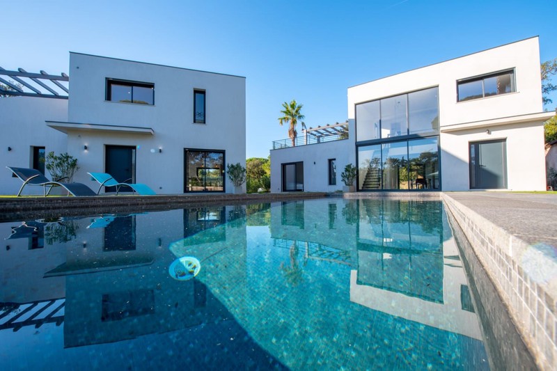 Vente maison contemporaine Grimaud Vente maison contemporaine Grimaud Maison contemporaine Grimaud Golfe de st tropez, achat maison contemporaine 6 chambres 300 m²