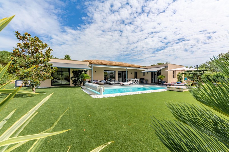 Vente villa Grimaud Vente villa Grimaud Villa Grimaud Golfe de st tropez, achat villa 3 chambres 160 m²